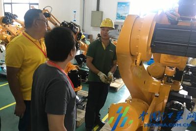 砥礪奮進的五年 走進南京埃斯頓工廠，自主研發技術造機器人