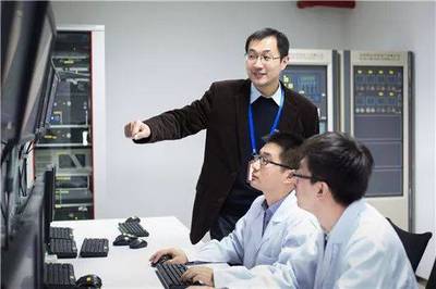 科技報(bào)國，青春無悔——致敬兩位榮獲中國青年五四獎(jiǎng)?wù)碌奶旖蚓W(wǎng)絡(luò)技術(shù)研發(fā)者